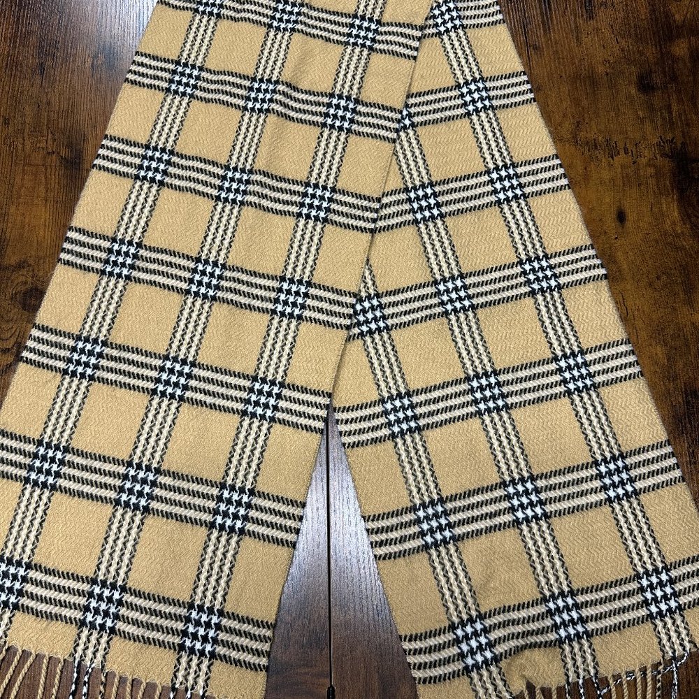 Scarf Unbranded No Tag Beige Black Rectangle Scarves Fringe Fashion Woven Wrap